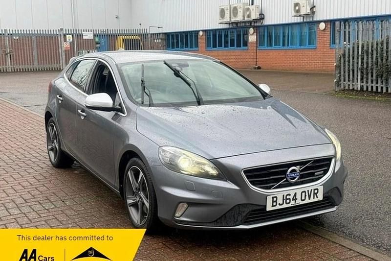 Used Volvo V40 R-Design 190 HP (139 kW) 2014 Grey Hatchback