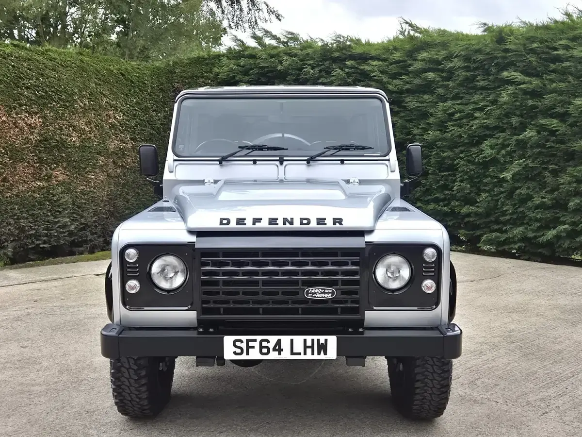 Used Land Rover Defender 2015 Silver Pickup