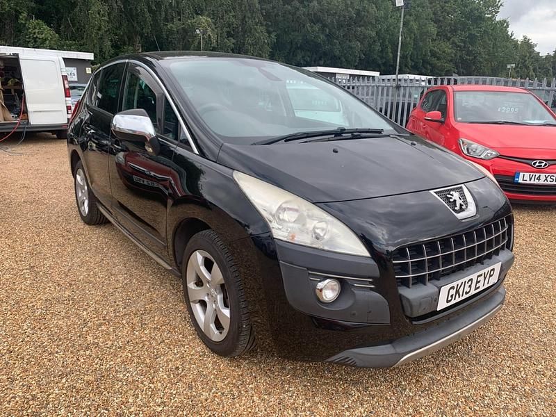 Black Used 2013 Peugeot 3008 Style Hatchback | £2,495 (Good price) - Image 1/4