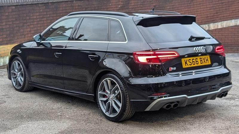 Usado Audi S3 Sportback Advanced 2016 Preto Citadino