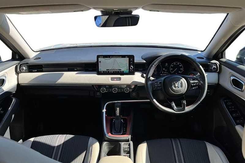 Used Honda HR-V Advance 131 HP (96 kW) 2022 White SUV