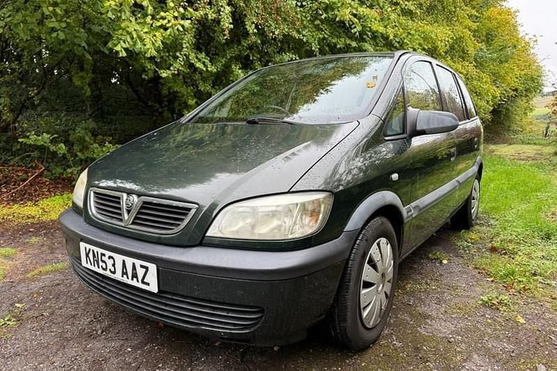 Green Used 2003 Vauxhall Zafira Club MPV | £1,495 (Good price) - Image 1/1