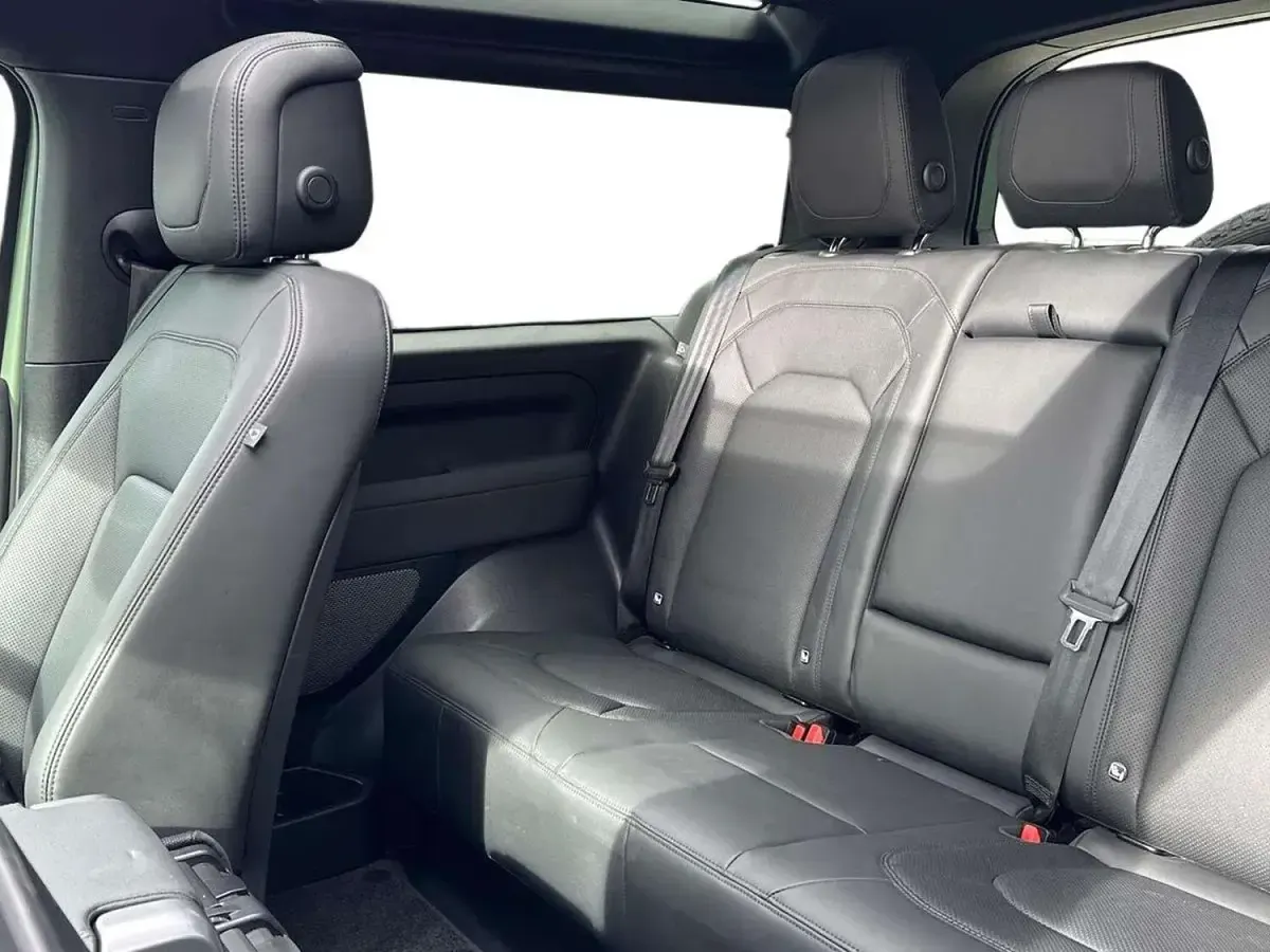 Käytetty Land Rover Defender 75th Limited Edition 2023 Vihreä Katumaasturi