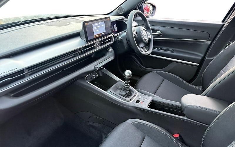 New Jeep Avenger Summit 101 HP (74 kW) 2025 SUV