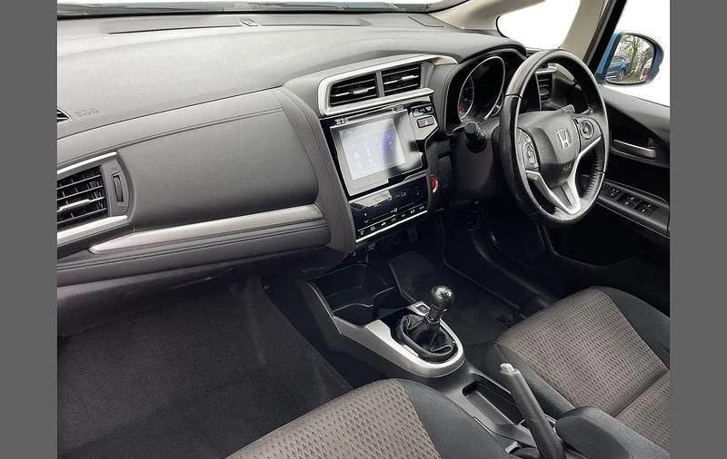 Used Honda Jazz EX 102 HP (75 kW) 2018 Blue Hatchback