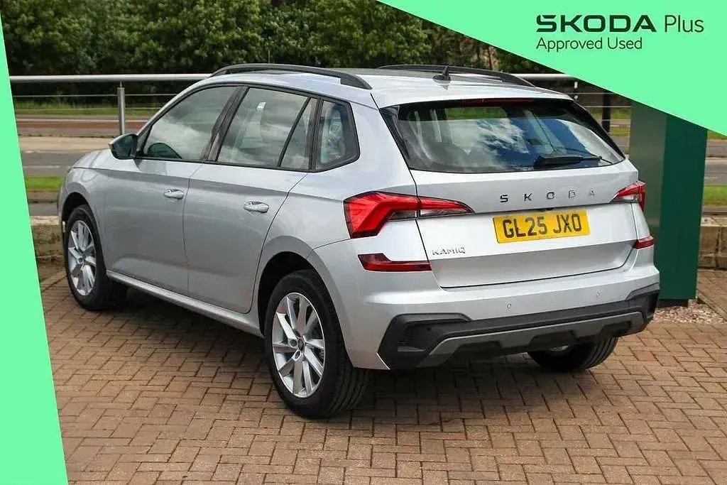 Used Skoda Kamiq SE 113 HP (83 kW) 2025 Brilliant silver metallic SUV
