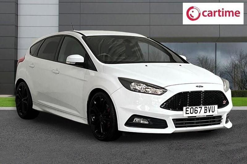 White Used 2017 Ford Focus ST Hatchback | £10,990 (Good price) - Image 1/1