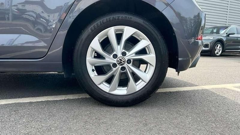 Used VW Polo Style 95 HP (69 kW) 2024 Smokey grey metallic Hatchback