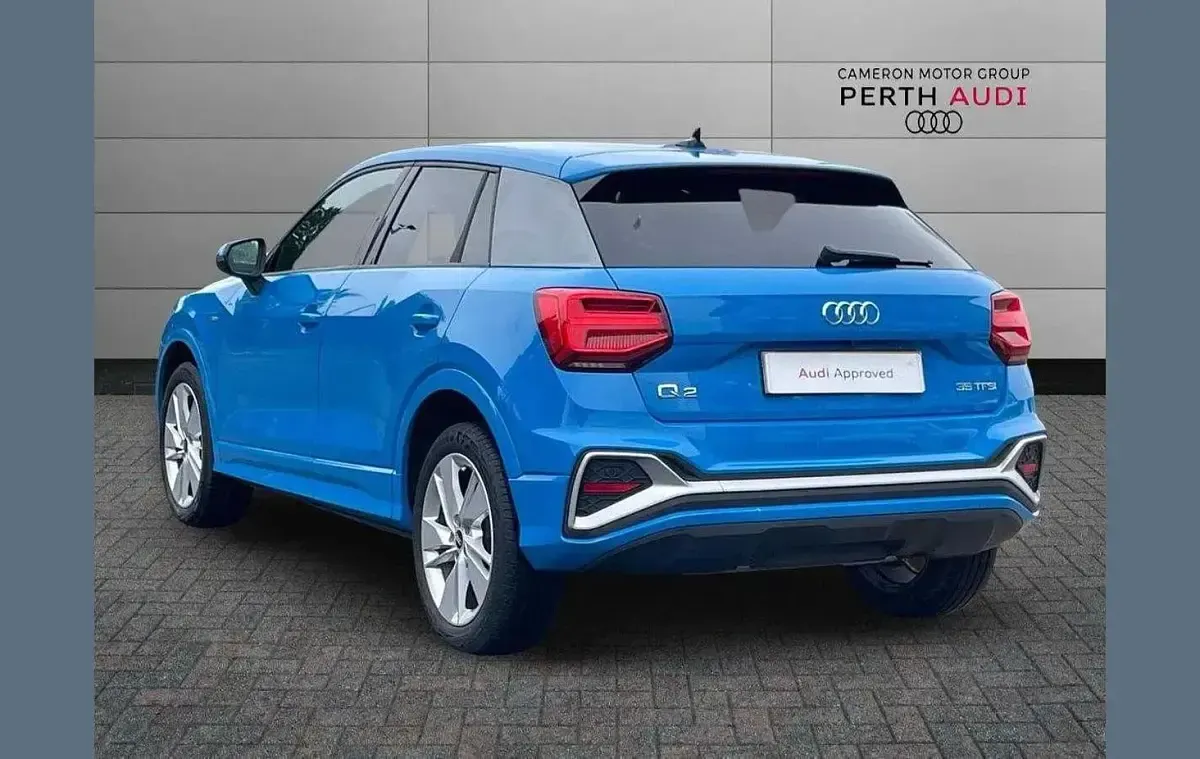 Used Audi Q2 S-Line 147 HP (108 kW) 2021 Blue SUV