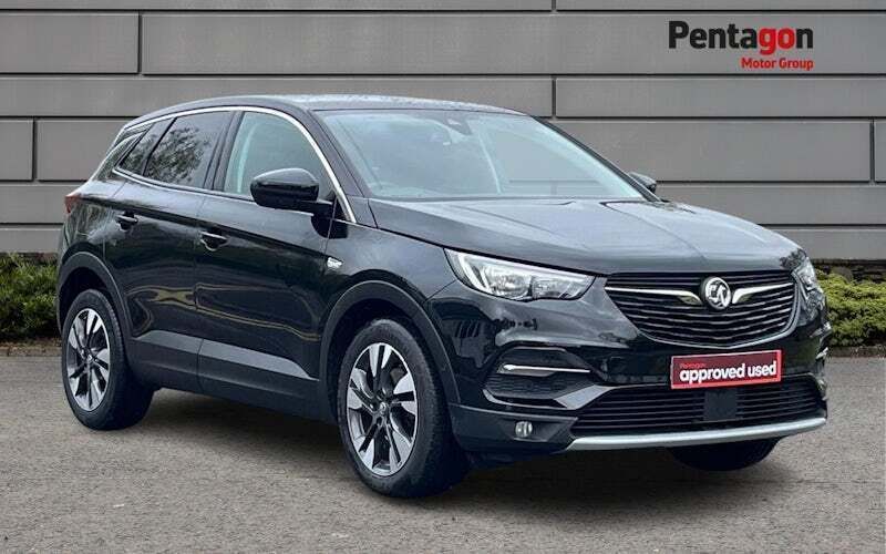 Black Used 2020 Vauxhall Grandland X SRi SUV | £11,498 (Good price) - Image 1/4