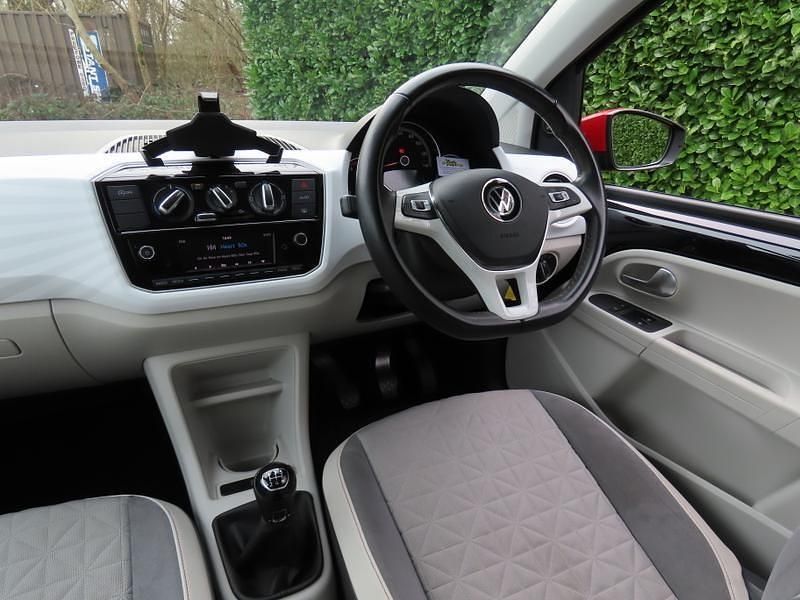 Used VW up! Beats 65 HP (47 kW) 2023 Black Hatchback