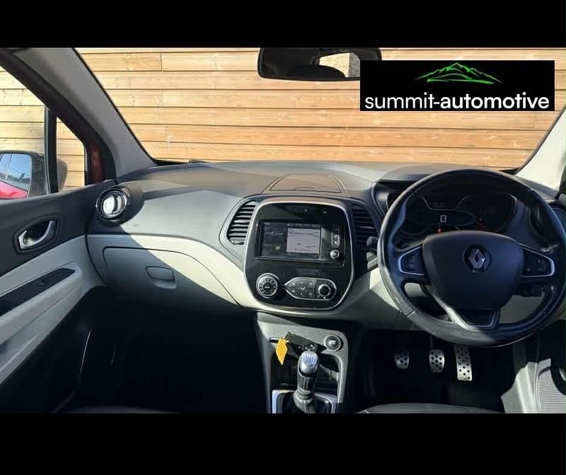 Used Renault Captur GT-Line 2019 Red SUV