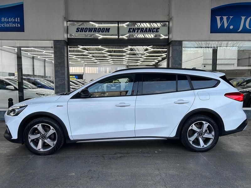 Used Ford Focus Active 120 HP (88 kW) 2021 White Estate