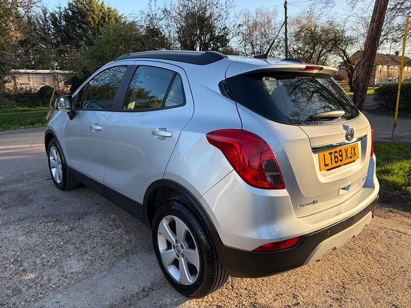 Usado Vauxhall Mokka X Active 140 CV (102 kW) 2019 Plateado SUV