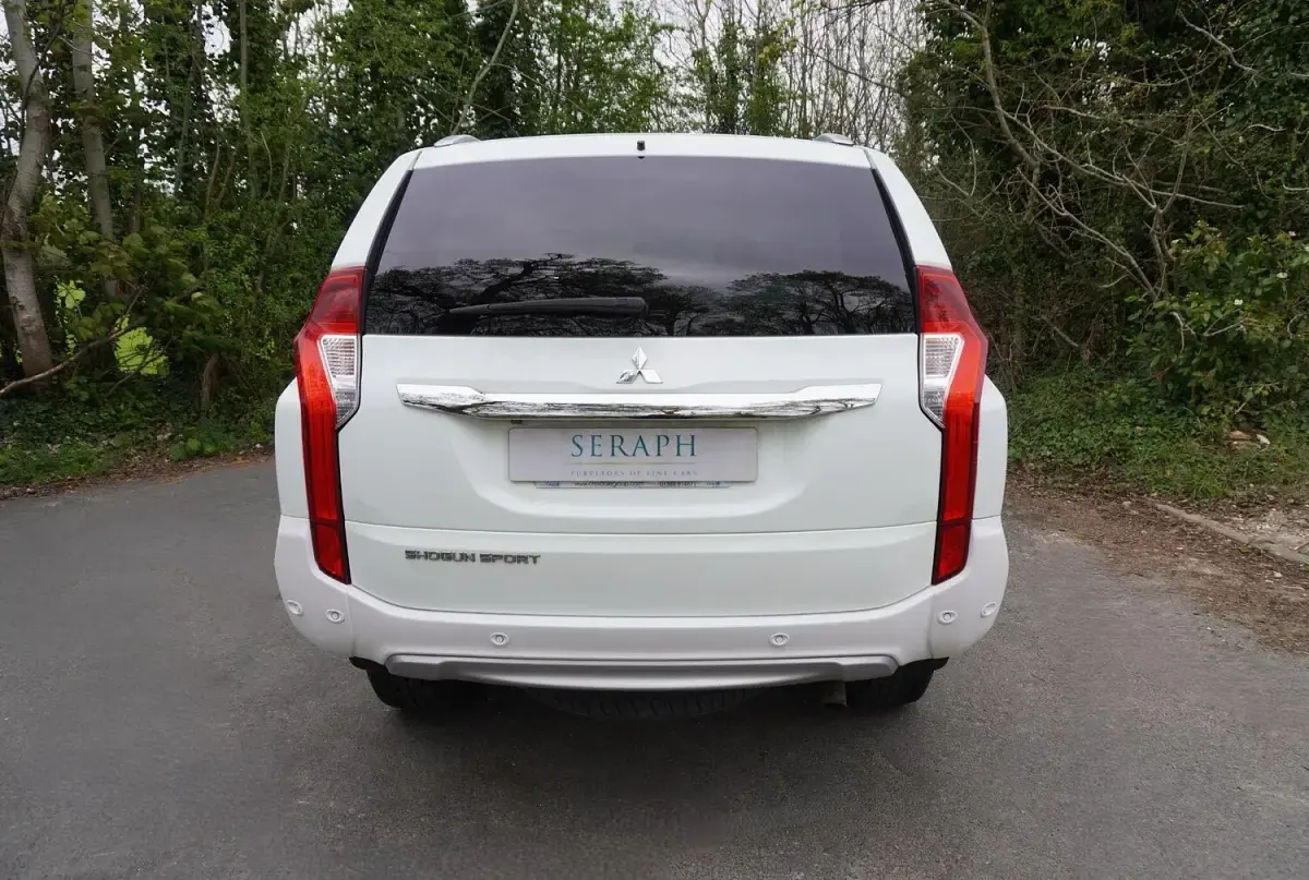 Used Mitsubishi Shogun 178 HP (130 kW) 2020 White SUV