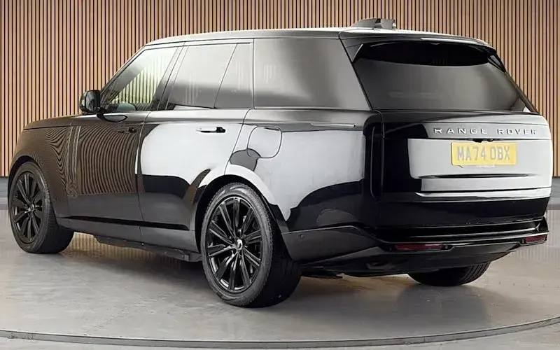 Used Land Rover Range Rover Autobiography 551 HP (405 kW) 2026 SUV
