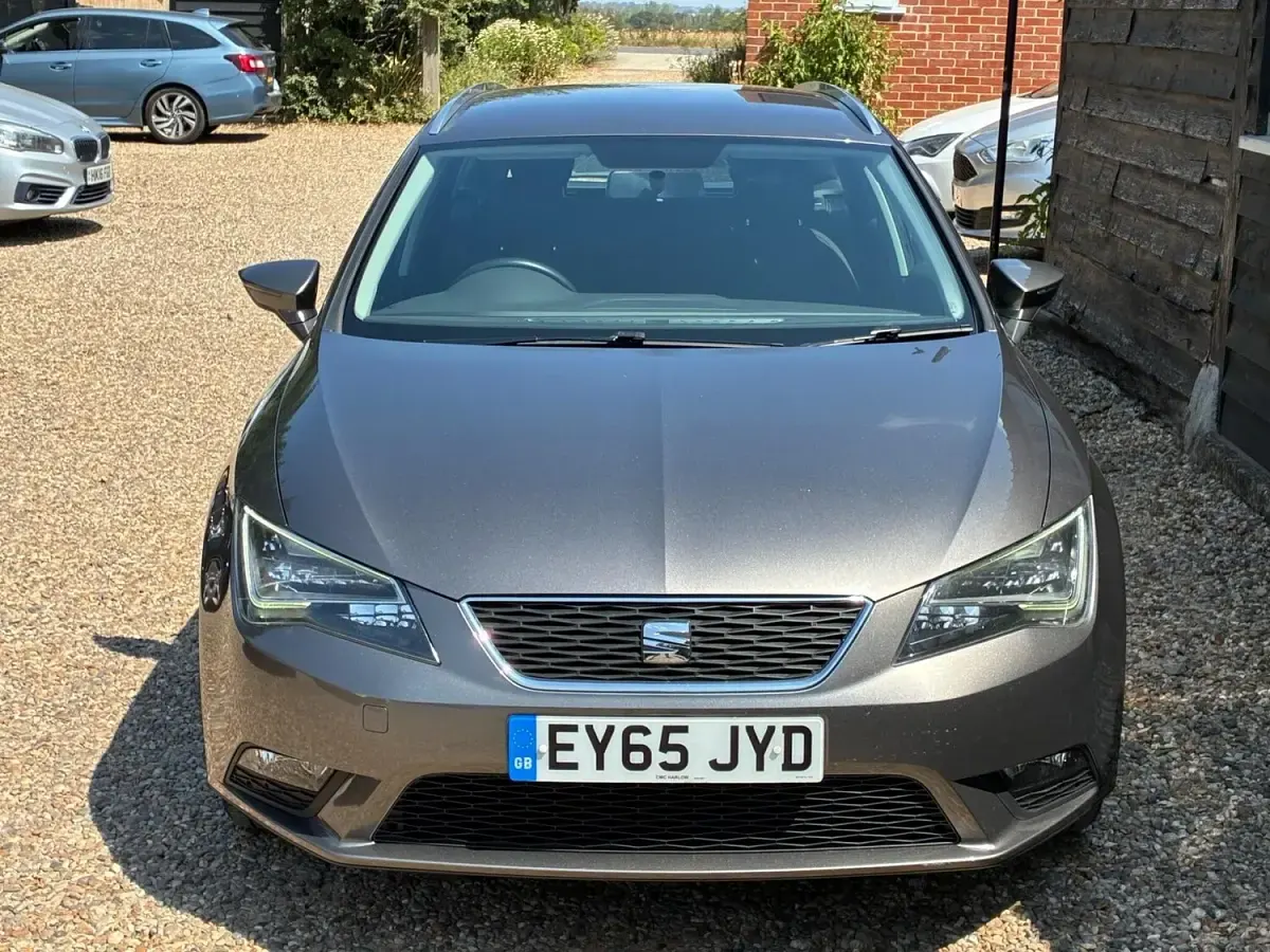 Used Seat Leon SE 110 HP (80 kW) 2015 Grey Estate