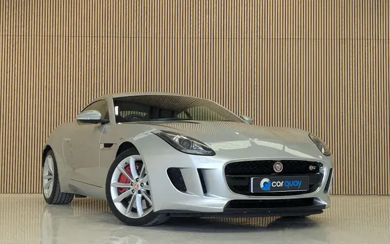 Used Jaguar F-Type Supercharged 381 HP (280 kW) 2014 Silver Coupe