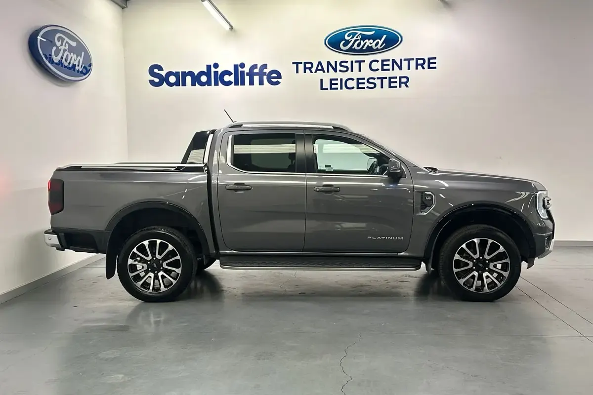 Used Ford Ranger Platinum 240 HP (176 kW) 2026 Grey Pickup