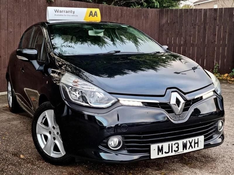 Black Used 2013 Renault Clio IV Dynamique Hatchback | £4,250 (Fair price) - Image 1/4