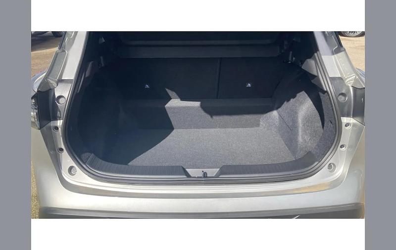 New Nissan Qashqai Acenta Premium 138 HP (101 kW) 2025 Silver SUV