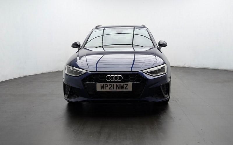 Used Audi A4 Black Edition 150 HP (110 kW) 2021 Blue Estate