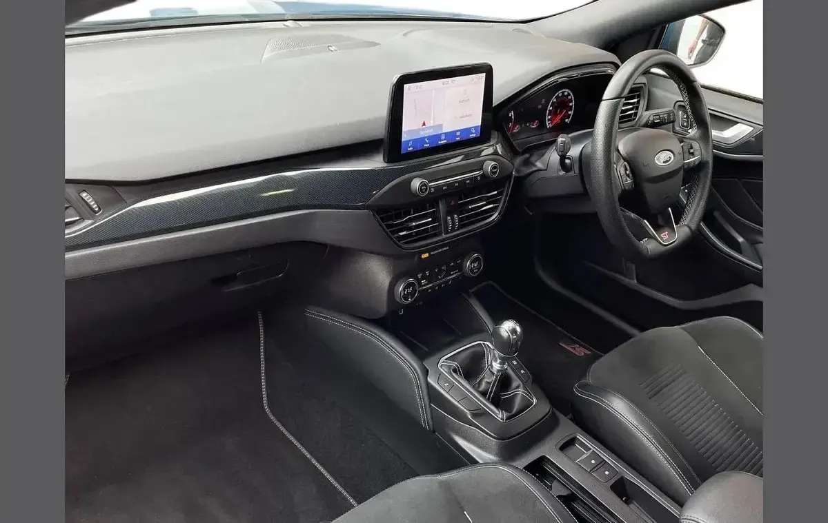 Used Ford Focus ST 280 HP (205 kW) 2020 Blue Hatchback