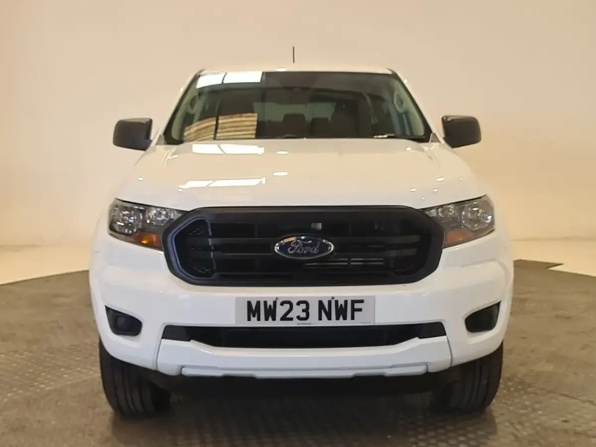 Used Ford Ranger XL 170 HP (125 kW) 2023 White Pickup