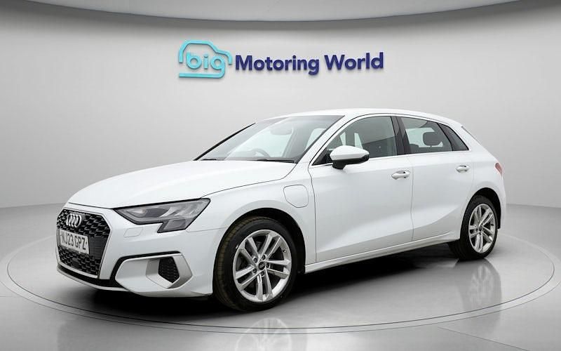 Used Audi A3 Sportback e-tron Sport 204 HP (150 kW) 2025 Hatchback