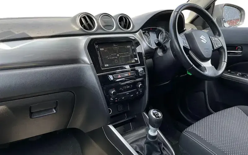 Used Suzuki Vitara SZ-T 129 HP (94 kW) 2024 SUV