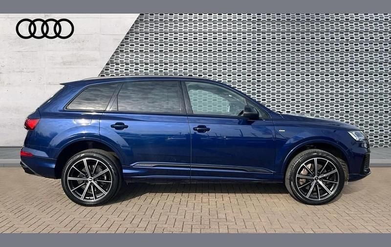 Used Audi Q7 Black Edition 334 HP (245 kW) 2021 Blue SUV