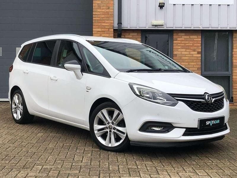 White Used 2017 Vauxhall Zafira SRi MPV | £7,991 (A bit pricey) - Image 1/4