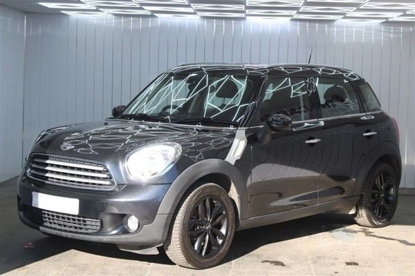 Black Used 2013 Mini Cooper Countryman SUV | £5,410 (Fair price) - Image 1/1
