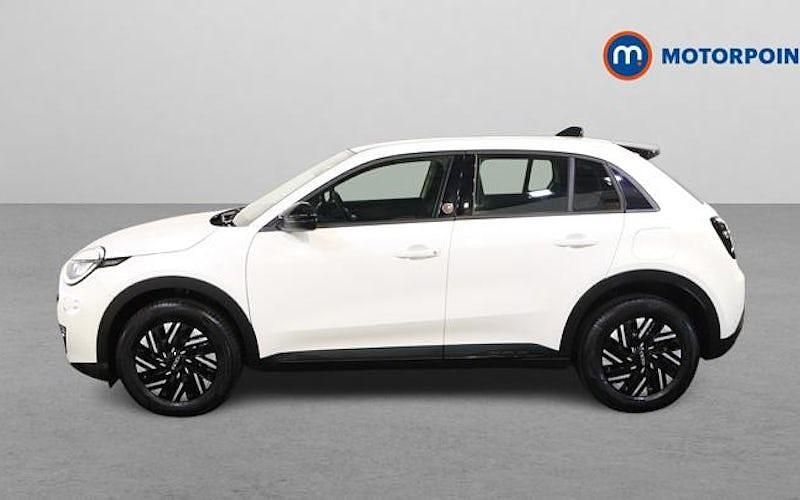 Used Fiat 600E Red 114 kW (156 HP) 2024 Hatchback