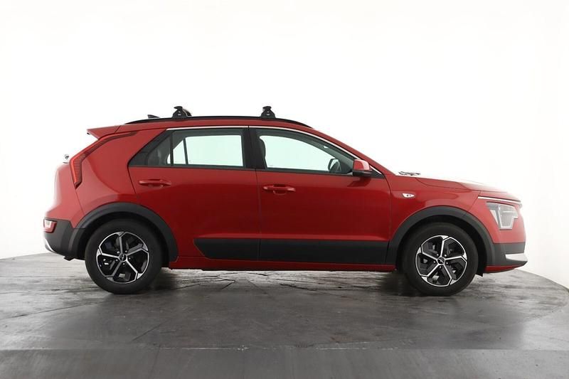 Używany Kia Niro 2023 Czerwony SUV