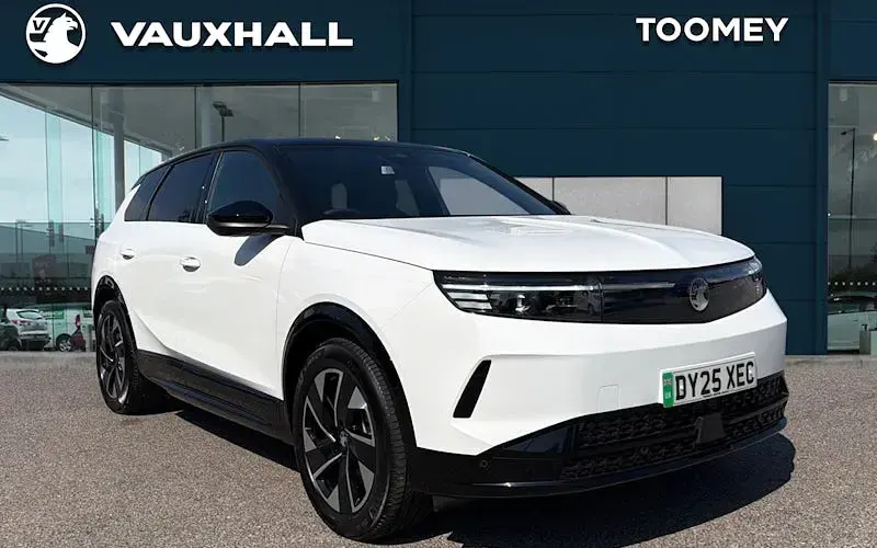 Used Vauxhall Grandland 156 kW (213 HP) 2025 SUV