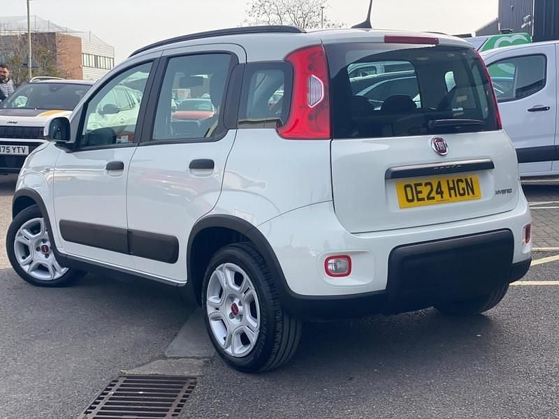 Used Fiat Panda S 70 HP (51 kW) 2024 White Hatchback