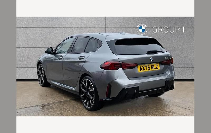 Ny BMW 120 M Sport 170 HK (125 kW) 2026 Grå Halvkombi
