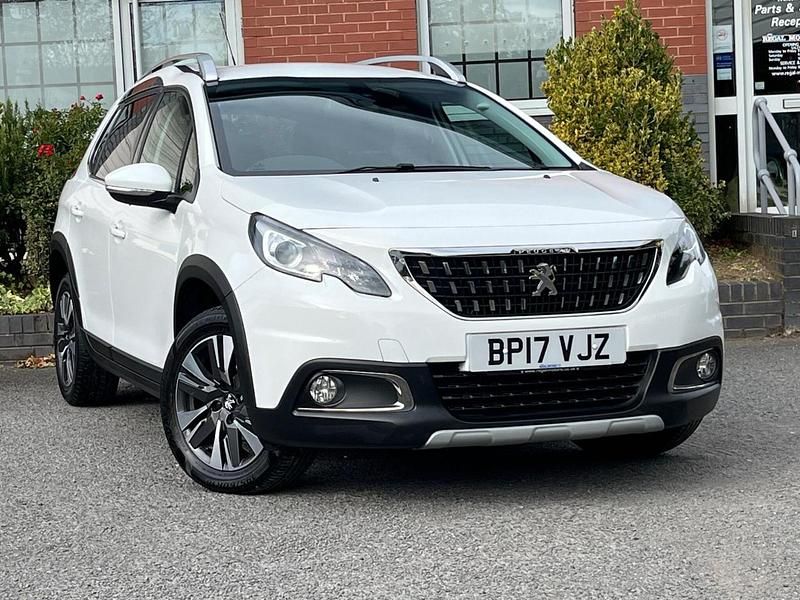 White Used 2017 Peugeot 2008 Allure SUV | £6,995 (Fair price) - Image 1/3