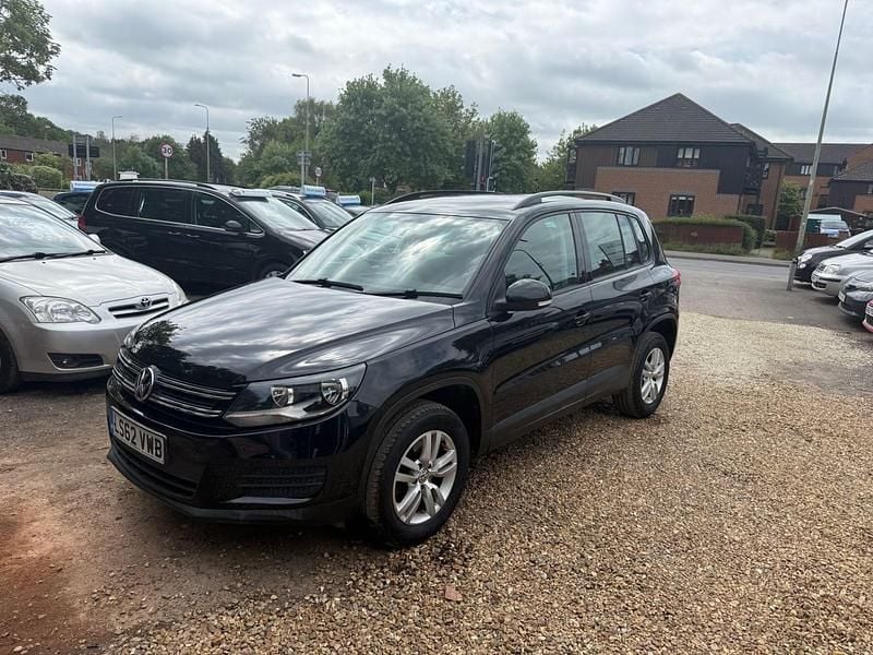 Usado VW Tiguan S 140 HP (102 kW) 2012 Preto SUV