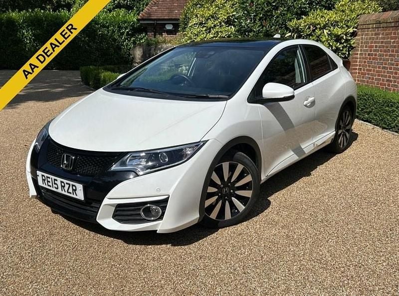 White Used 2015 Honda Civic SR Hatchback | £10,483 (Fair price) - Image 1/4