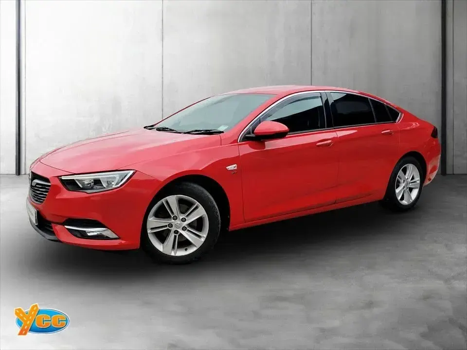 Used Vauxhall Insignia SRi 2018 Red Hatchback