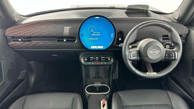 Used Mini Cooper S Hatch 201 HP (147 kW) 2025 Black Hatchback