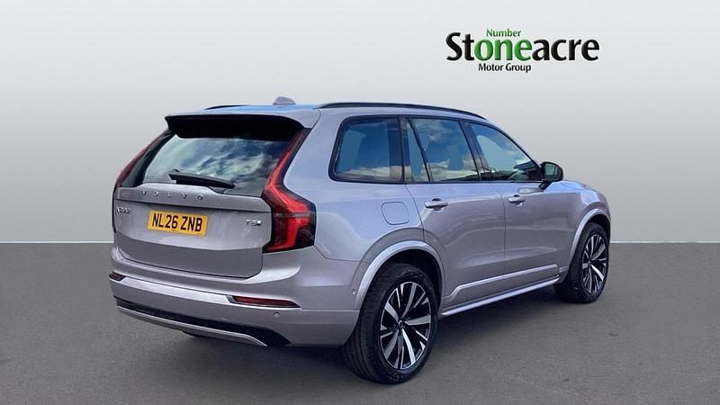 New Volvo XC90 Plus 449 HP (330 kW) 2026 Silver SUV