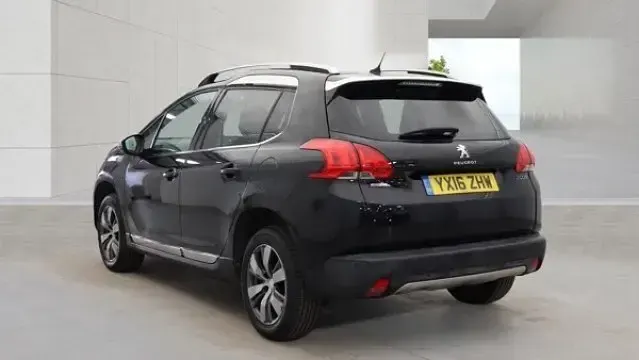 Second-hand Peugeot 2008 Allure 2016 Negru SUV