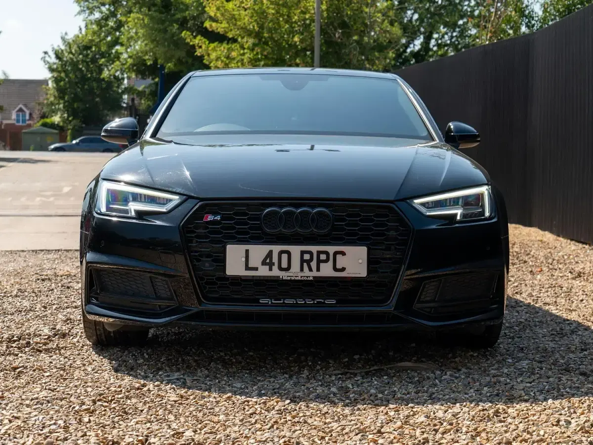 Used Audi S4 Comfort 354 HP (260 kW) 2018 Black Sedan
