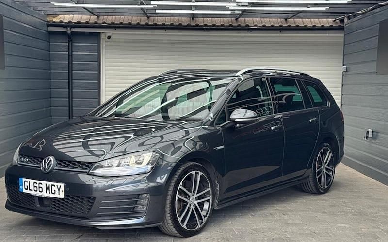 Used VW Golf VII GTD 188 HP (138 kW) 2016 Grey Estate
