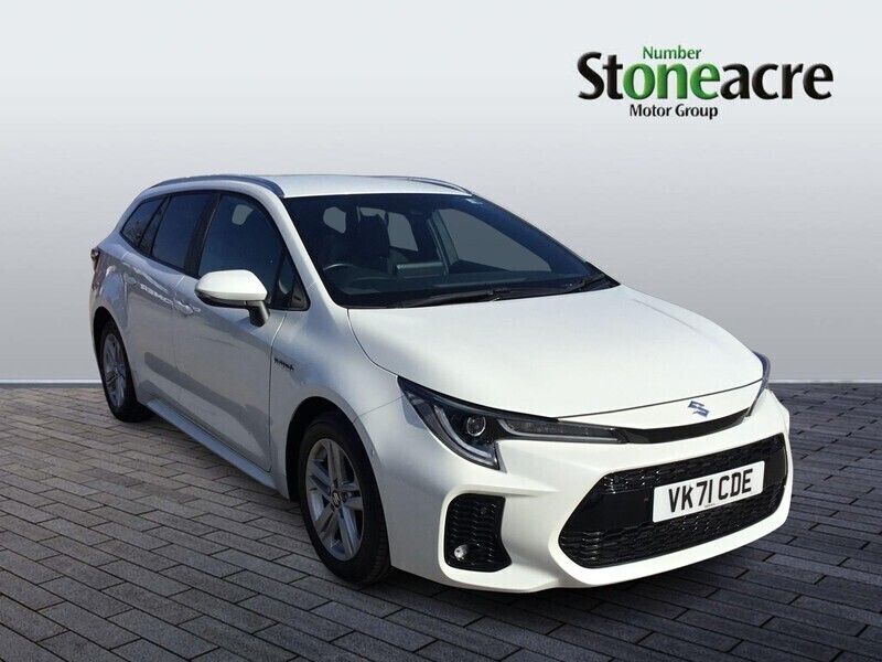 Used 2021 Suzuki Swace SZ5 Estate | £16,495 (Fair price) - Image 1/4