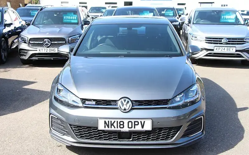 Used VW Golf VII GTE 204 HP (150 kW) 2020 Hatchback