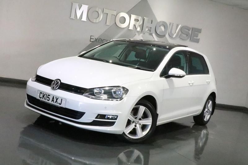 White Used 2015 VW Golf VII Match Hatchback | £7,995 (Good price) - Image 1/4